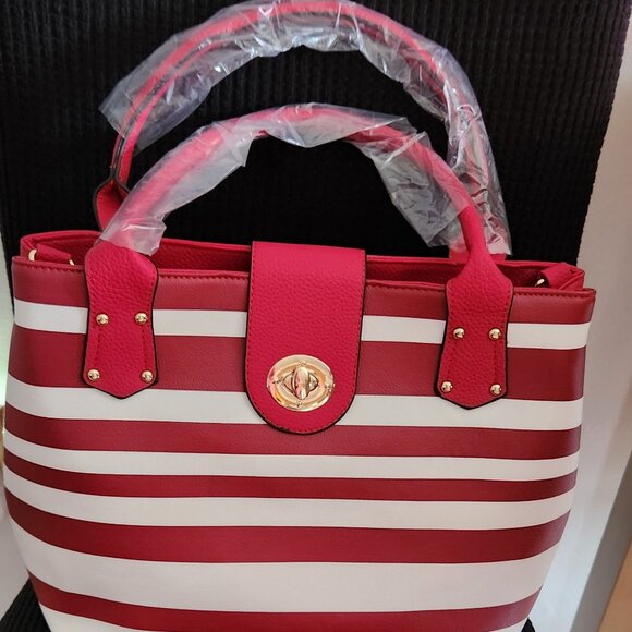 Red and White Stripe Fashion Handbag NWT - Picture 2 of 5